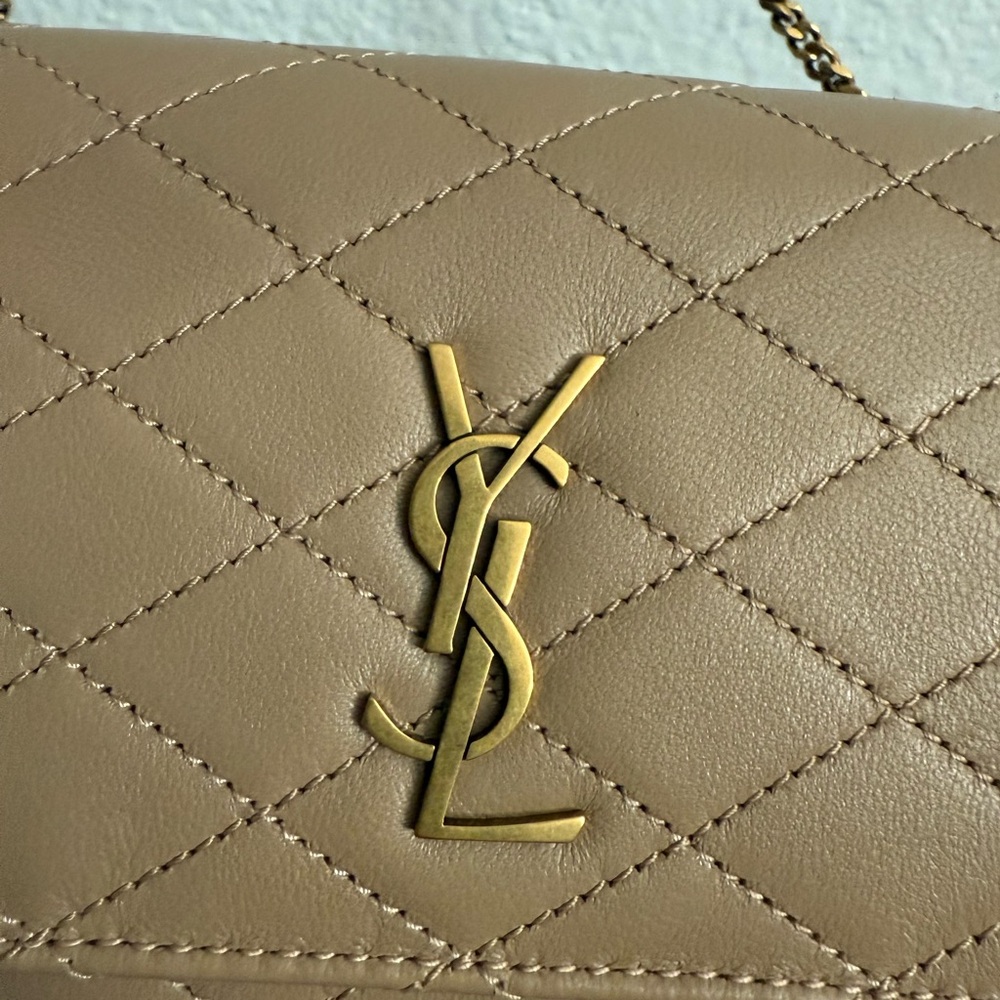 Brand new  Saint Laurent Tan Quilted Crossbody phone Bag - Picture 5 of 10